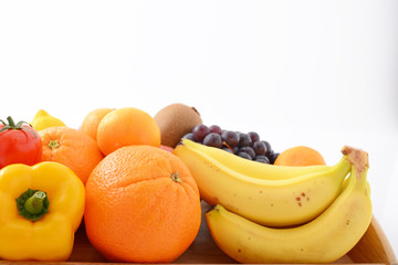 新鮮な野菜と果物　