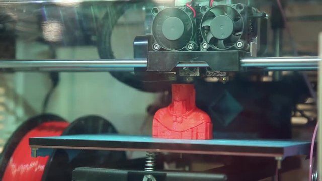 The 3D printer at work, close-up
