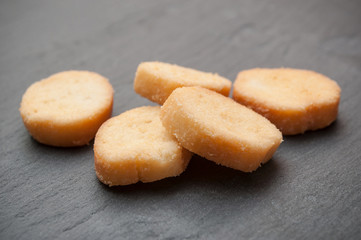 croutons sur ardoise