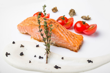 Grilled Salmon with garlic and herb by lemon