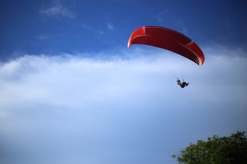 parachute in to the sky