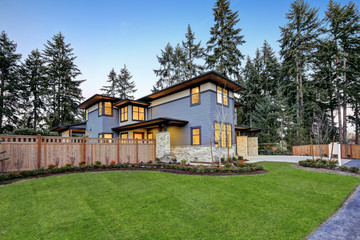 Luxurious new construction home in Bellevue, WA
