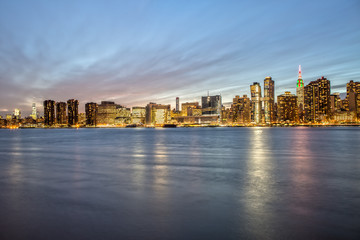 Fototapeta na wymiar New York Skyline from Gantry Plaza at Blue Hour