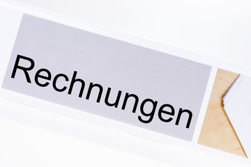 Aktenordner Aufschrift Rechnungen