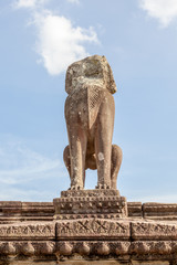 Fototapeta na wymiar Ruin lion sculpture in Angkor Wat Cambodia travelling destinatio