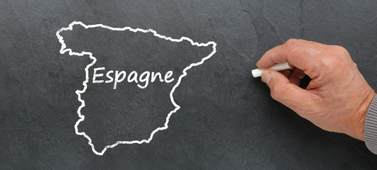 Carte de l'Espagne à la craie sur ardoise