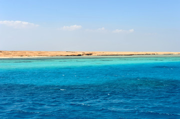 Fototapeta na wymiar National Park with paradise beach and big tourist attraction of Egypt.