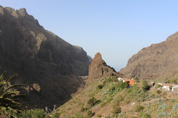 Fototapeta na wymiar Northwest of Tenerife and the beautiful view of Masca