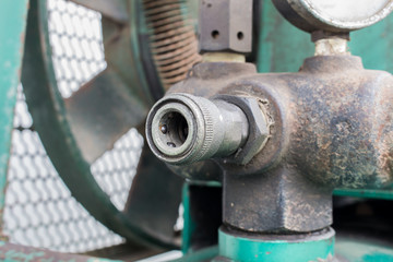 The quick Fitting / coupler with air compressor