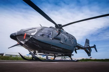 Foto op Plexiglas Zwarte helikopter © malexeum