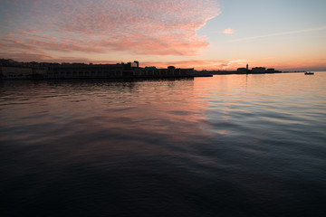 Tramonto infuocato sul golfo di Trieste