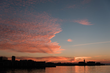 Tramonto infuocato sul golfo di Trieste