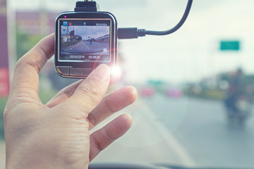 Press the button of front camera car recorder with flare filter / Car DVR Vehicle