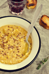 Thick pea soup