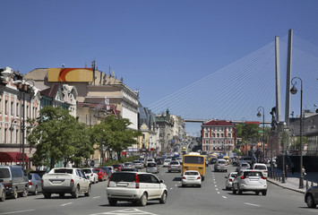 Fototapeta na wymiar Svetlanskaya Street in Vladivostok. Russia 