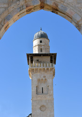 Fototapeta premium Minaret on the temple mountain - Jerusalem, Israel