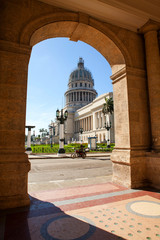 Capitol and traffic near the Capitol, Havanna, Cuba