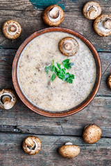 peasant soup with champignon