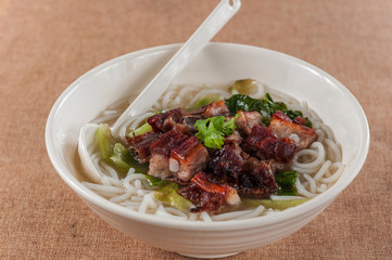 Ribs rice noodle