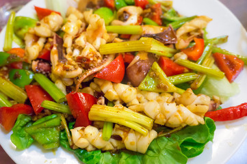 Fried beef with peppers and celery