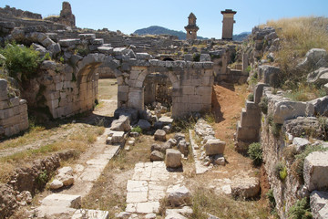Entrance arches to orchestra