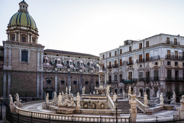 Naklejka na ściany i meble Sizilien - Palermo - Fontana Pretoria (Platz der Schande)