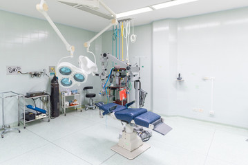 Fototapeta premium Empty Operating room no people in hospital with modern equipment