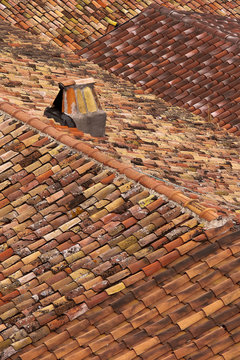 tegole in argilla (Coppi) di un tetto