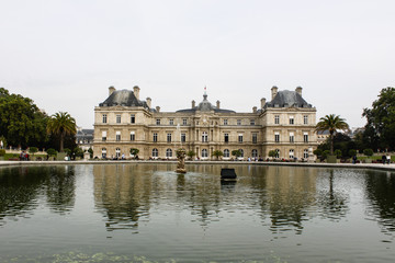 Palace of Versailles with fountain