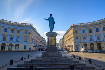 Fototapeta premium Duke Richelieu Statue in Odessa.
