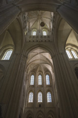 Fototapeta premium Rouen (France) Central nave of the Notre-Dame Cathedral