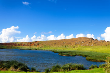 Fototapeta na wymiar Lake on Easter Island