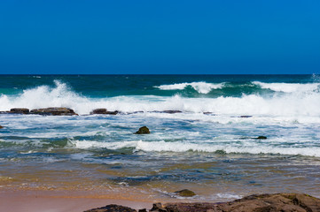 Fototapeta na wymiar Beautiful seascape of sandy ocean beach