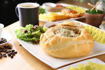 Pasta with Cream Sauce in Bread 