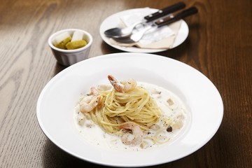 shrimp cream pasta on dish