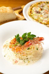 shrimp cream pasta on dish