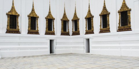 Fototapeta premium Thai Style Buddhist Architecture Concept