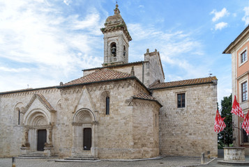 Fototapeta na wymiar antique cathedral in tuscany, la Collegiata XIV century, San Quirico d'orcia, Siena, italy