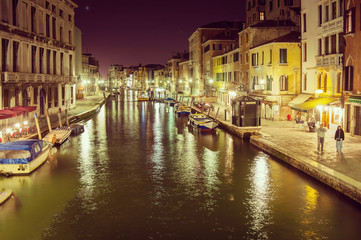 Obraz na płótnie Canvas Night view of street in Venice