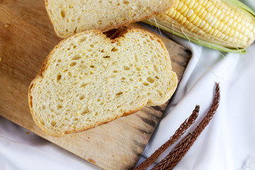 Sweet corn bread