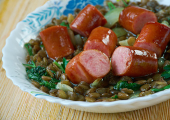 Sausage with green lentils