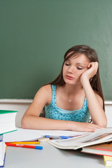 Junges Mädchen in der Schule