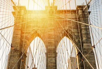 Obraz premium Brooklyn Bridge in the sunset