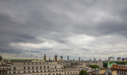Fototapeta na wymiar London rooftops
