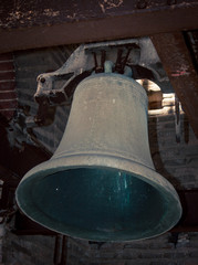 Fototapeta premium ringing church bell 
