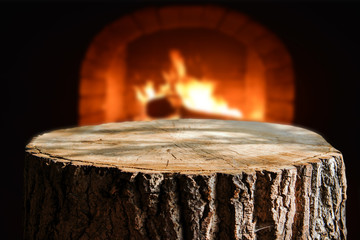 Empty tree trunk for display montags