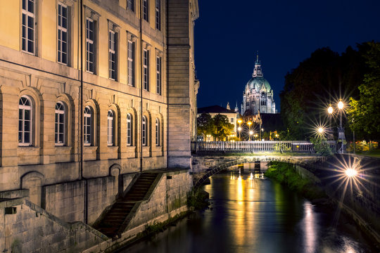 Hannover, Rive Leine and New City Hall