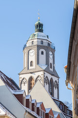 Turm der Meißner Frauenkirche im Winter