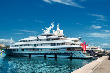 Fototapeta na wymiar Luxury yacht