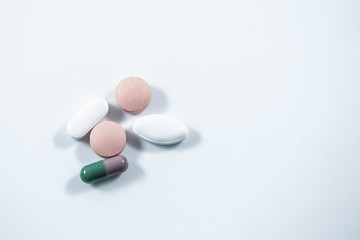 multiple pills medicine